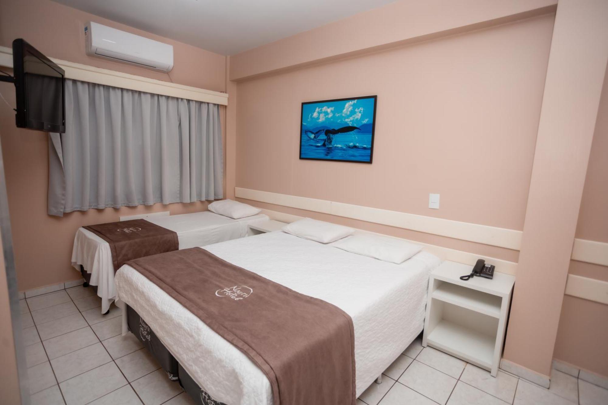Nayru Hotel Toledo  Bagian luar foto