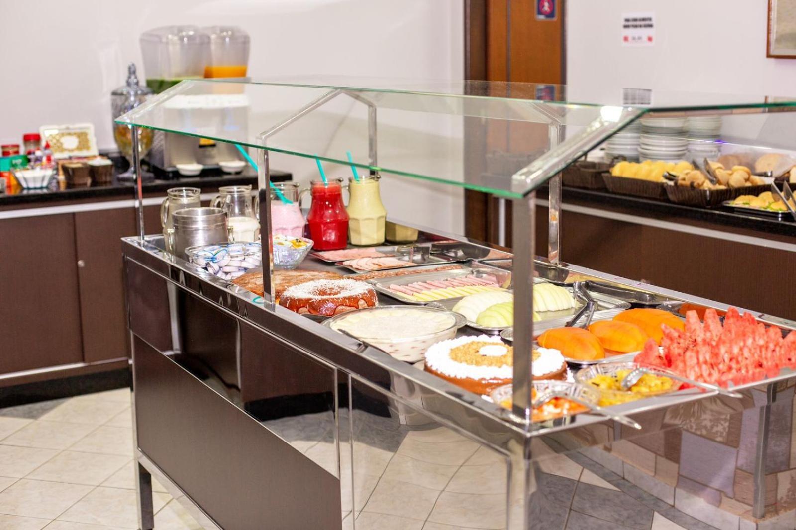 Nayru Hotel Toledo  Bagian luar foto